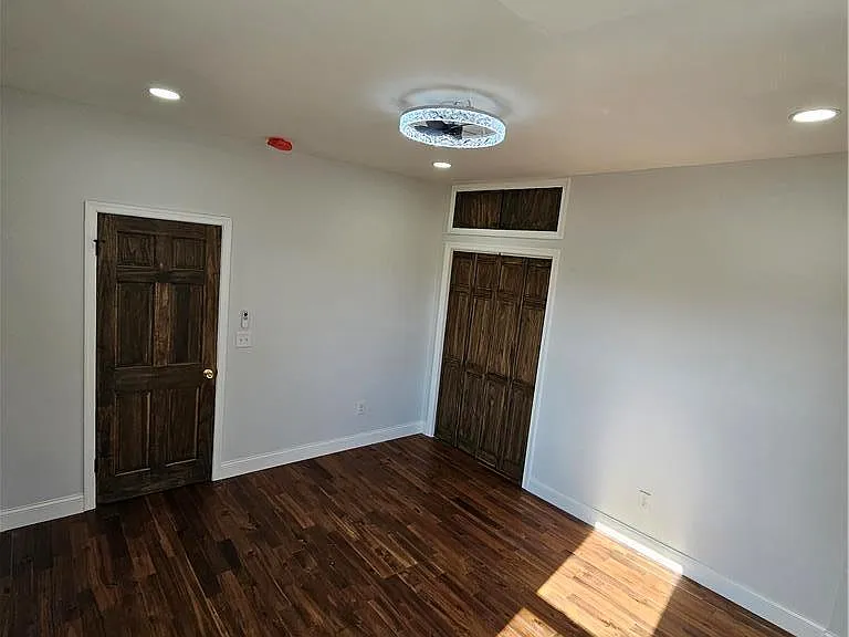 912 Spring Garden St — Photo 8