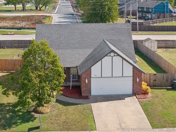 7929 N 128th East Ave, Owasso, OK 74055