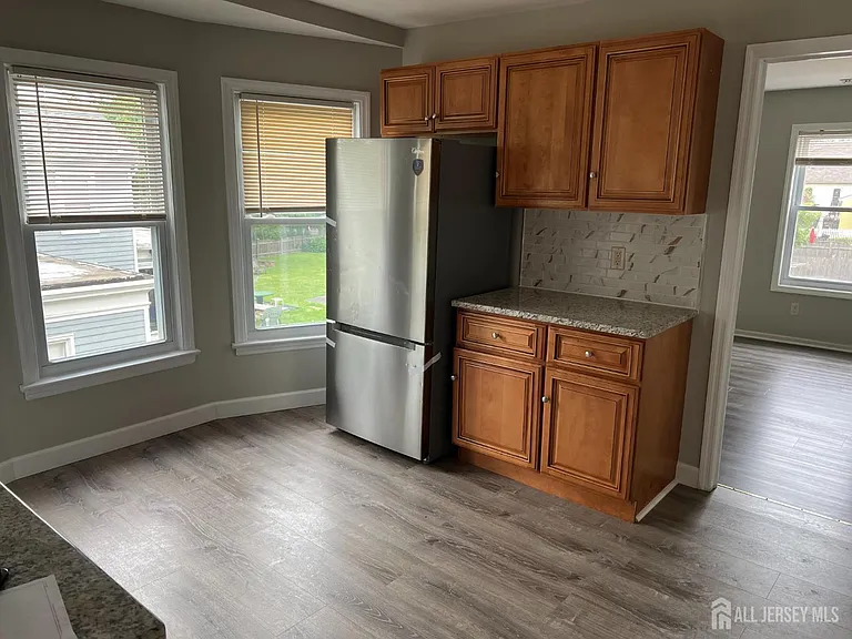 104 W High St #2 — Photo 10