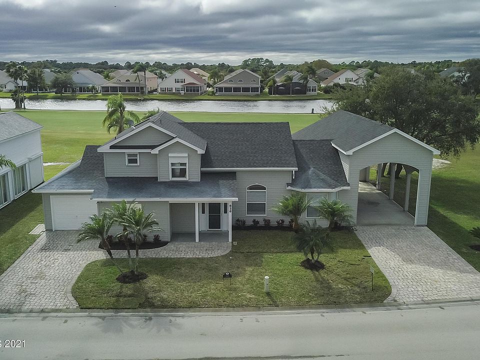 1st image of 828 Plantation Dr