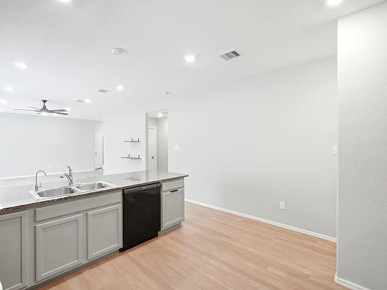 18463 Running Shadow Ct — Photo 15