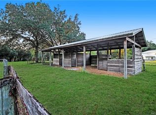 27974 SW 87th Ave, Newberry, FL 32669