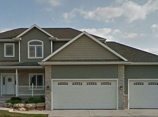 1007 Warrior Ct, Waunakee, WI 53597