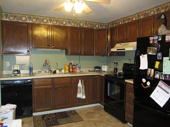 4th image of 100 Kennedy Park Cir APT 206