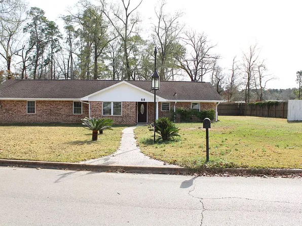 816 Circle Dr, Lufkin, TX 75901