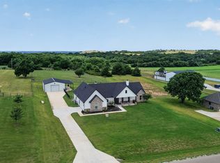165 Quail Ridge Ct, Decatur, TX 76234