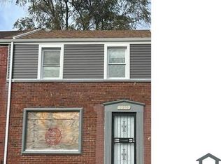 2250 E 100th St, Chicago, IL 60617