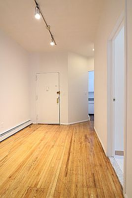 5th image of 413 W 52nd St #3D