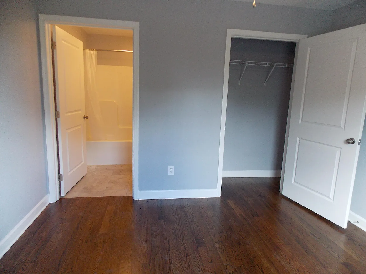 115 Williams Rd - Room 3 — Photo 4