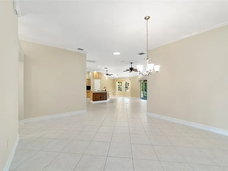 1109 Alcove Loop — Photo 7