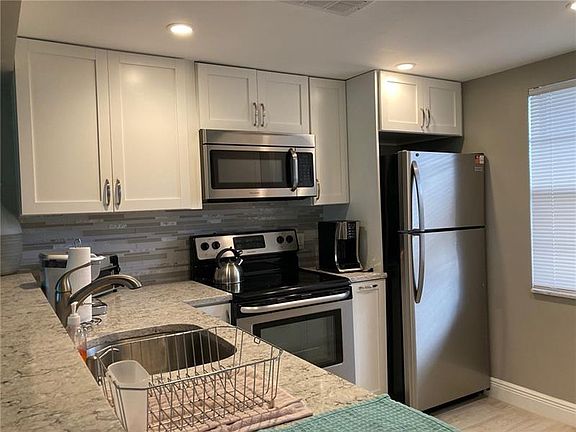 5th image of 7817 Golf Circle Dr APT 112
