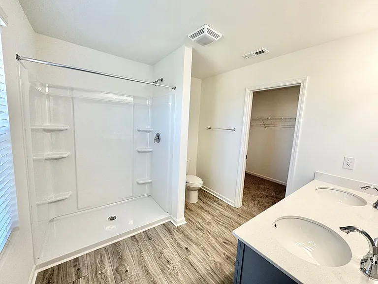 108 Cougar Ln — Photo 13