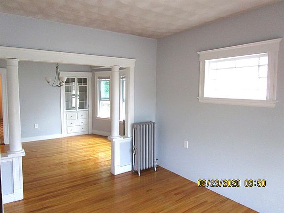 3rd image of 11 Hinsdale St #2