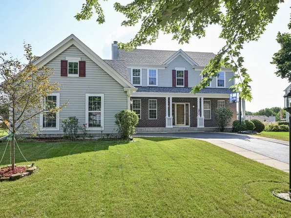 2409 Patrick LANE, Waukesha, WI 53188