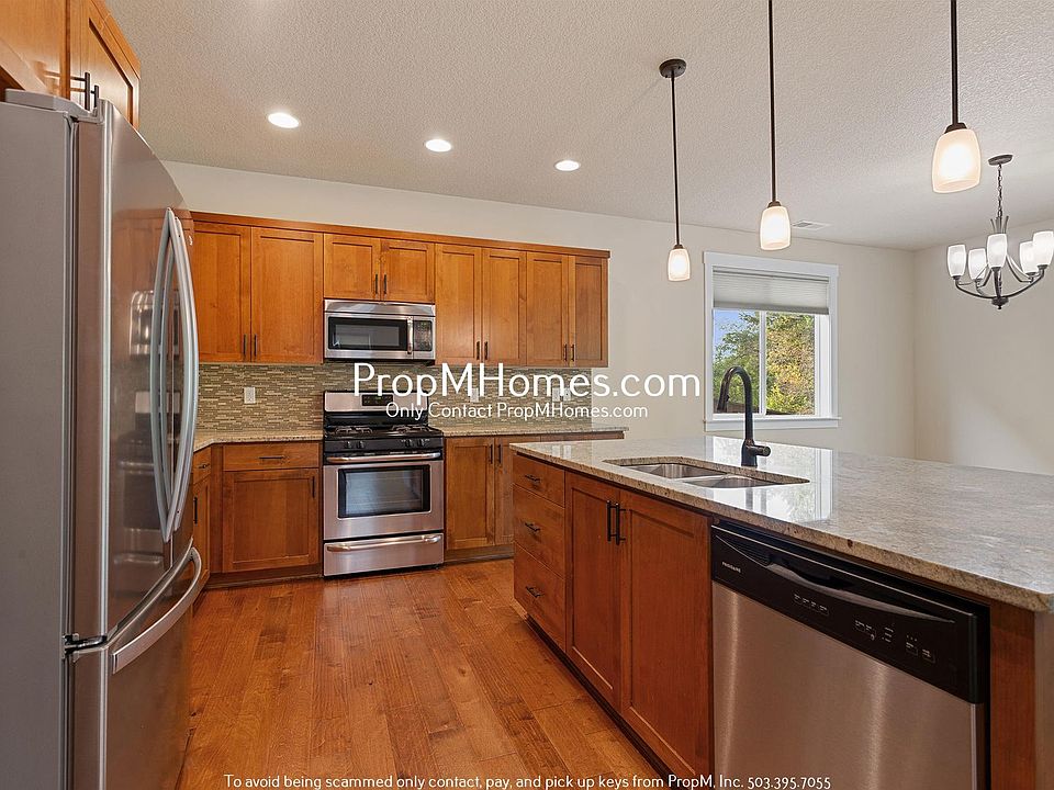 1st image of 20293 SW Gracie St