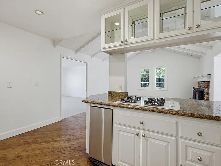 2705 E Jacaranda Ave — Photo 26