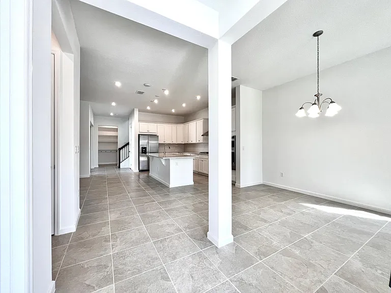 2116 Celebration Blvd — Photo 3