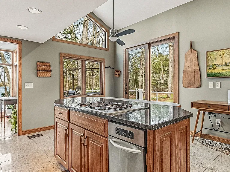 8 Willey Creek Rd — Photo 14