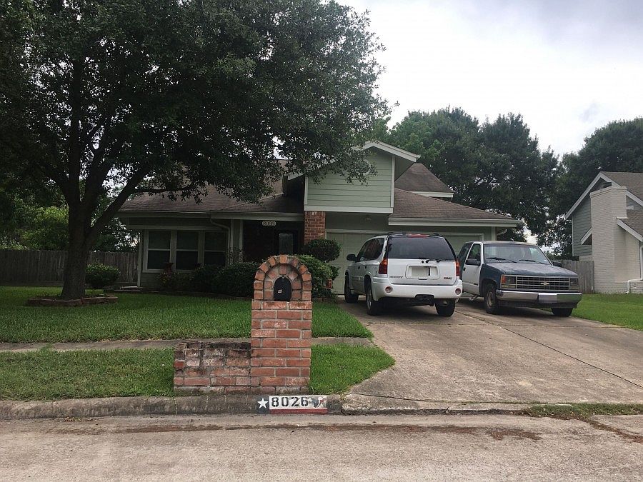 1st image of 8026 Sunnyvale Forest Dr