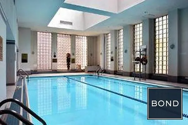 Rented by Bond New York | media 17