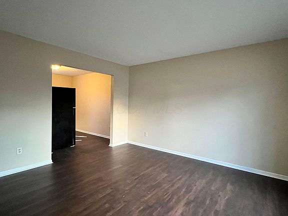 5th image of 3460 Oak Bend Blvd