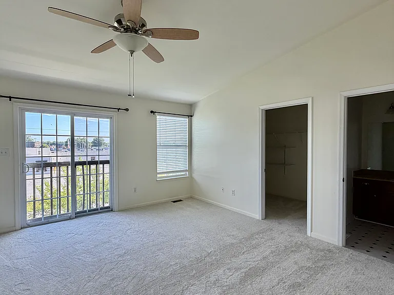 419 Jacobsen Dr — Photo 18