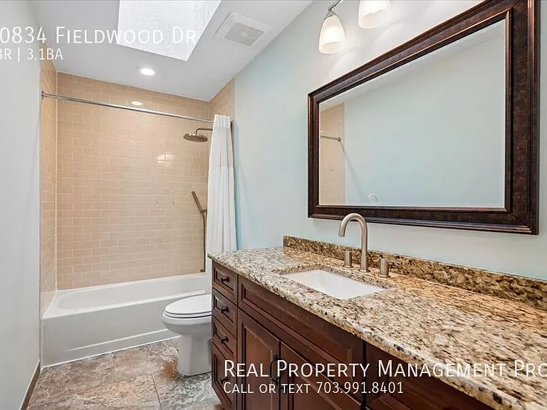 10834 Fieldwood Dr — Photo 23