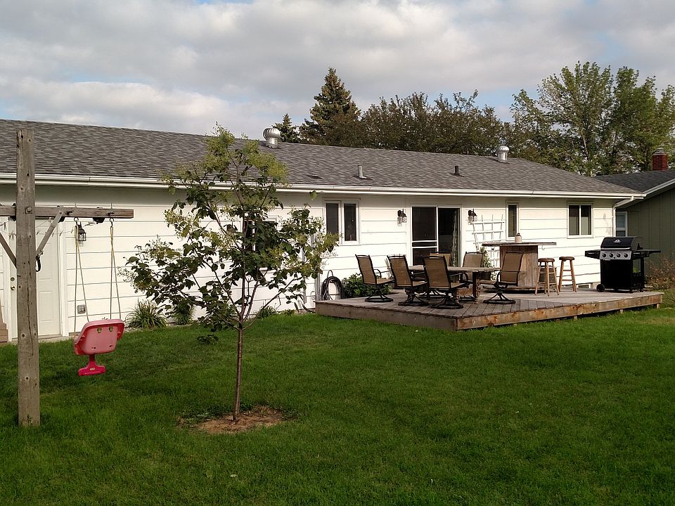 312 3rd Ave E, Halstad, MN 56548 Zillow