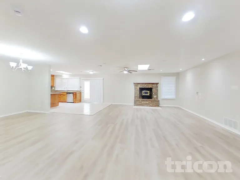 1416 Nemesia Pl NE — Photo 16