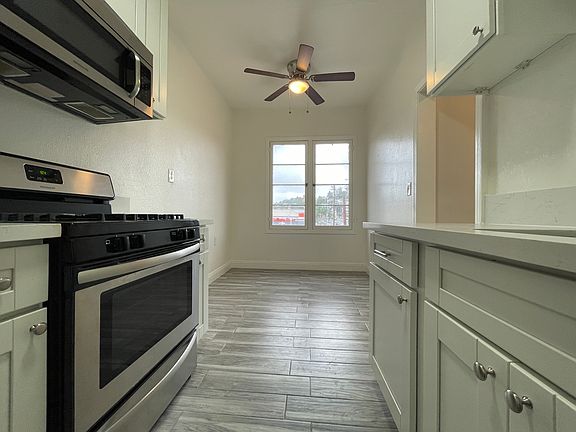 4th image of 1443 N Alvarado St #1443-203