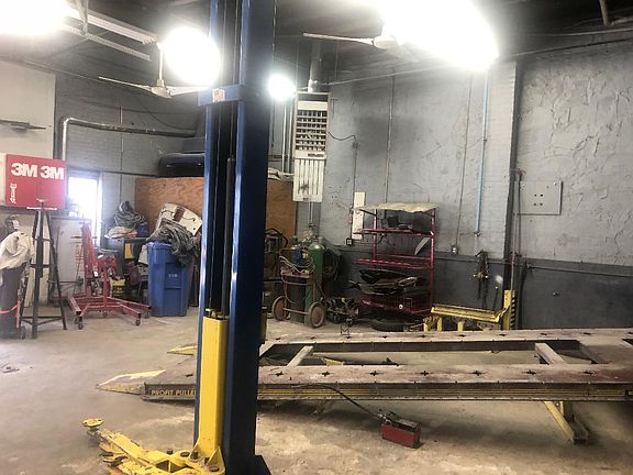 5th image of 31 Wave St