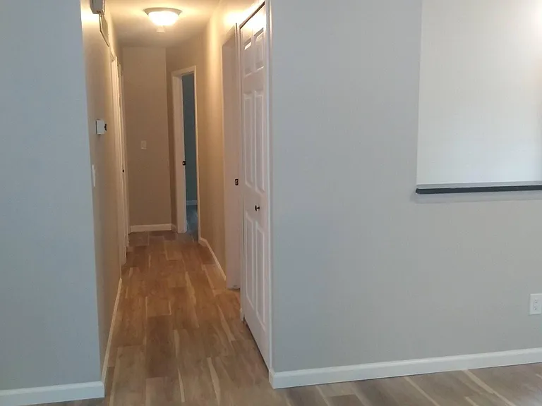 370 Randolph St — Photo 14