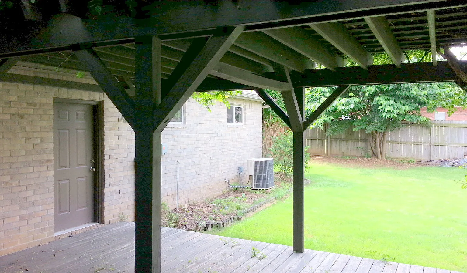 3 bed, 2.0 bath, 2012 sqft, $1,950 — Photo 3