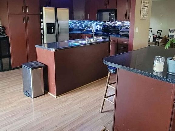 2nd image of 4144 Pickfair Rd