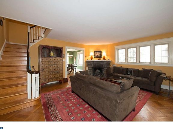 4th image of 66 W Gowen Ave