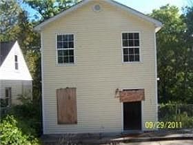 1st image of 1034A 40th Ave N