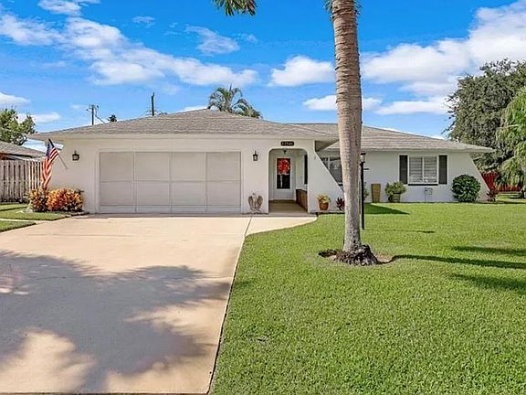 2nd image of 27540 Tierra Del Sol Ln