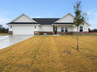 256 Yawney Dr, Lipan, TX 76462