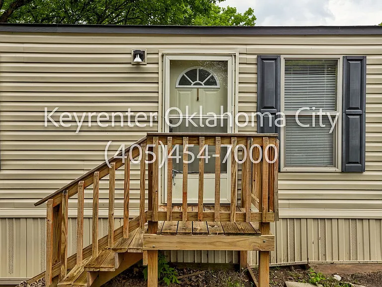3508 N Douglas Blvd #13 — Photo 4