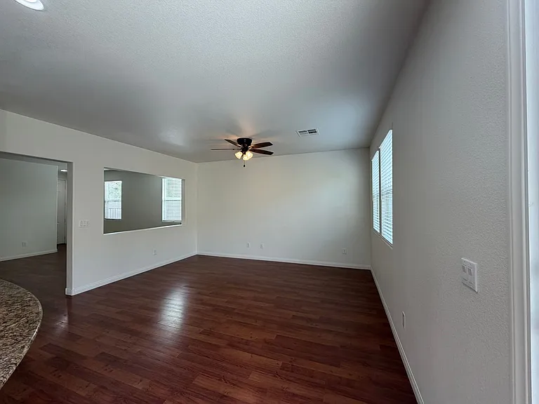 10133 Agon Ct — Photo 3