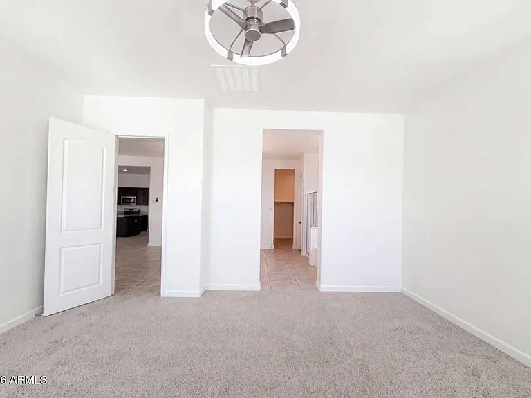 2528 N Comiskey Dr — Photo 6