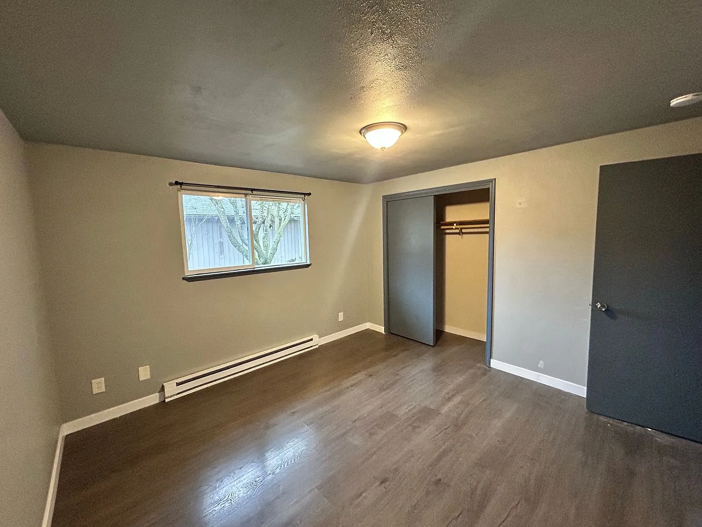 610 Roeder St Apartments — Photo 4