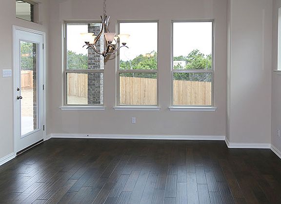 3rd image of 225 Mandana St