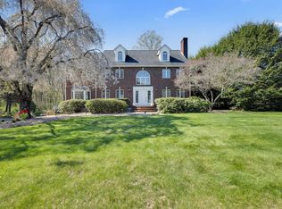 14 McTaggart St, Westborough, MA 01581
