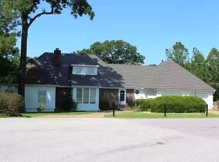 1212 E Hilltop Dr, Rogers, AR 72756