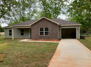 102 Westview Dr, Dothan, AL 36305