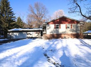 16086 Quality Ct S, Lakeland, MN 55043