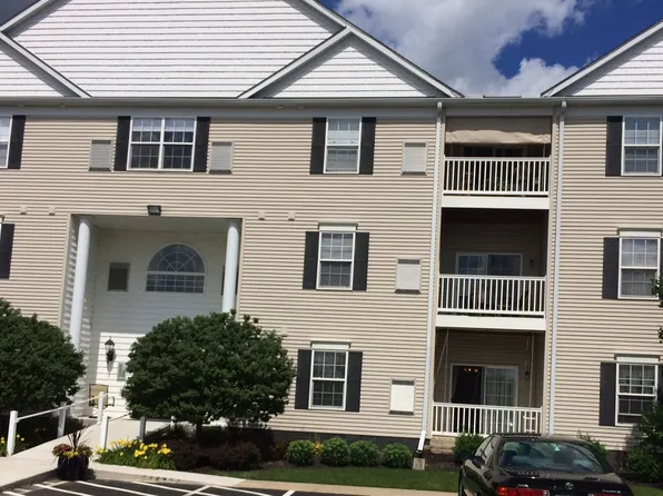 4703 Hills And Dales Rd NW #108, Canton, OH 44718
