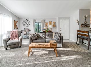 20935 Mariposa Rd, Lake Elsinore, CA 92530