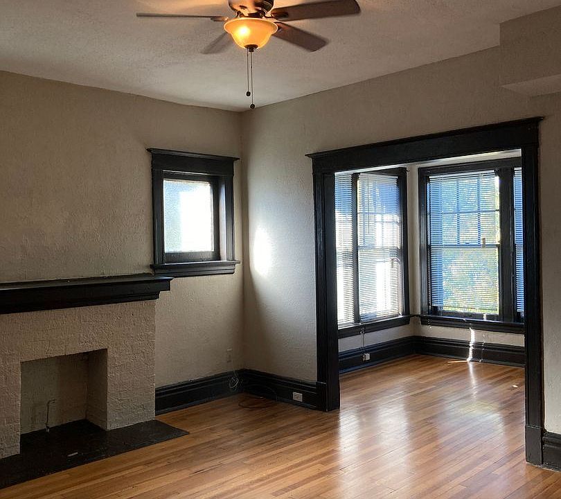 1st image of 4048 Cleveland Ave APT 3W